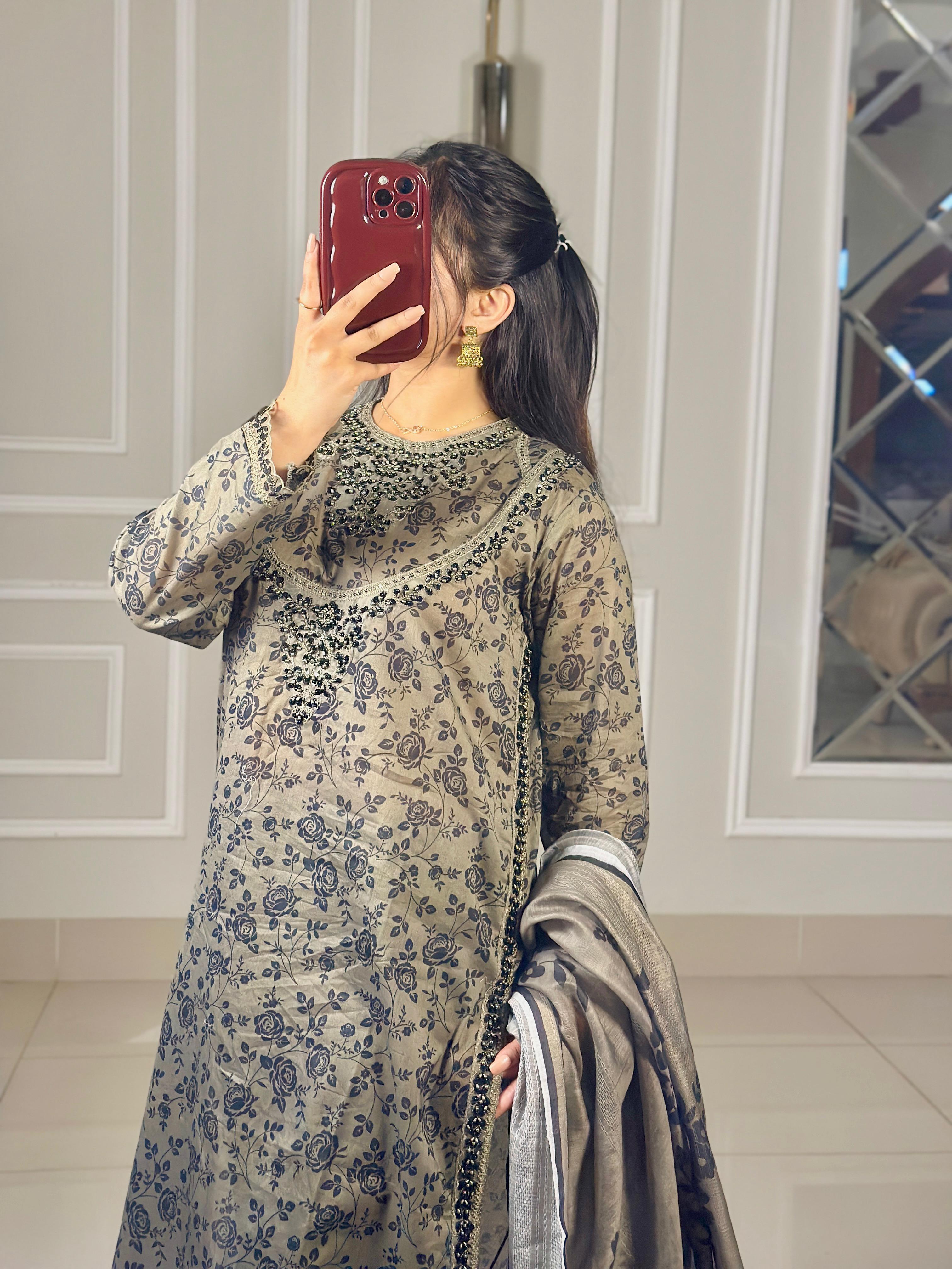 Manaar Mist Luxury Lawn Cotton 3PC with Hand Embellished Details