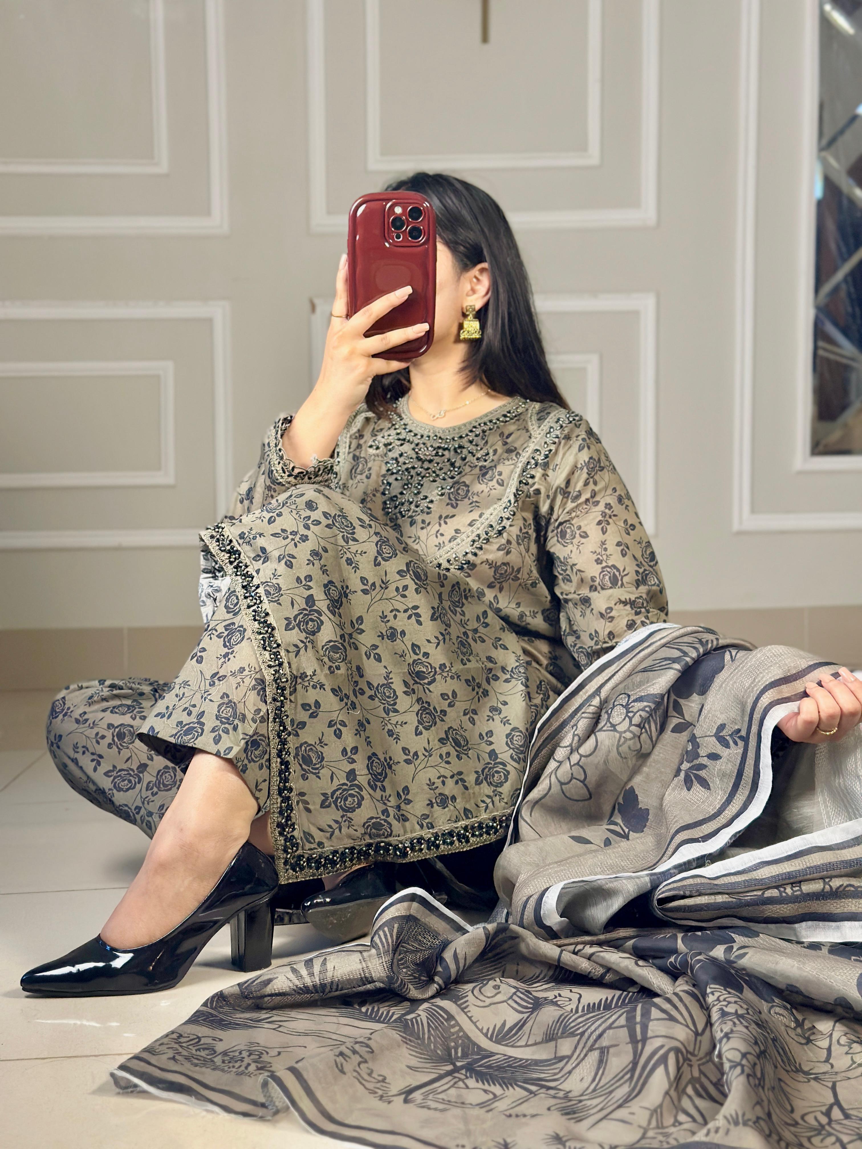 Manaar Mist Luxury Lawn Cotton 3PC with Hand Embellished Details