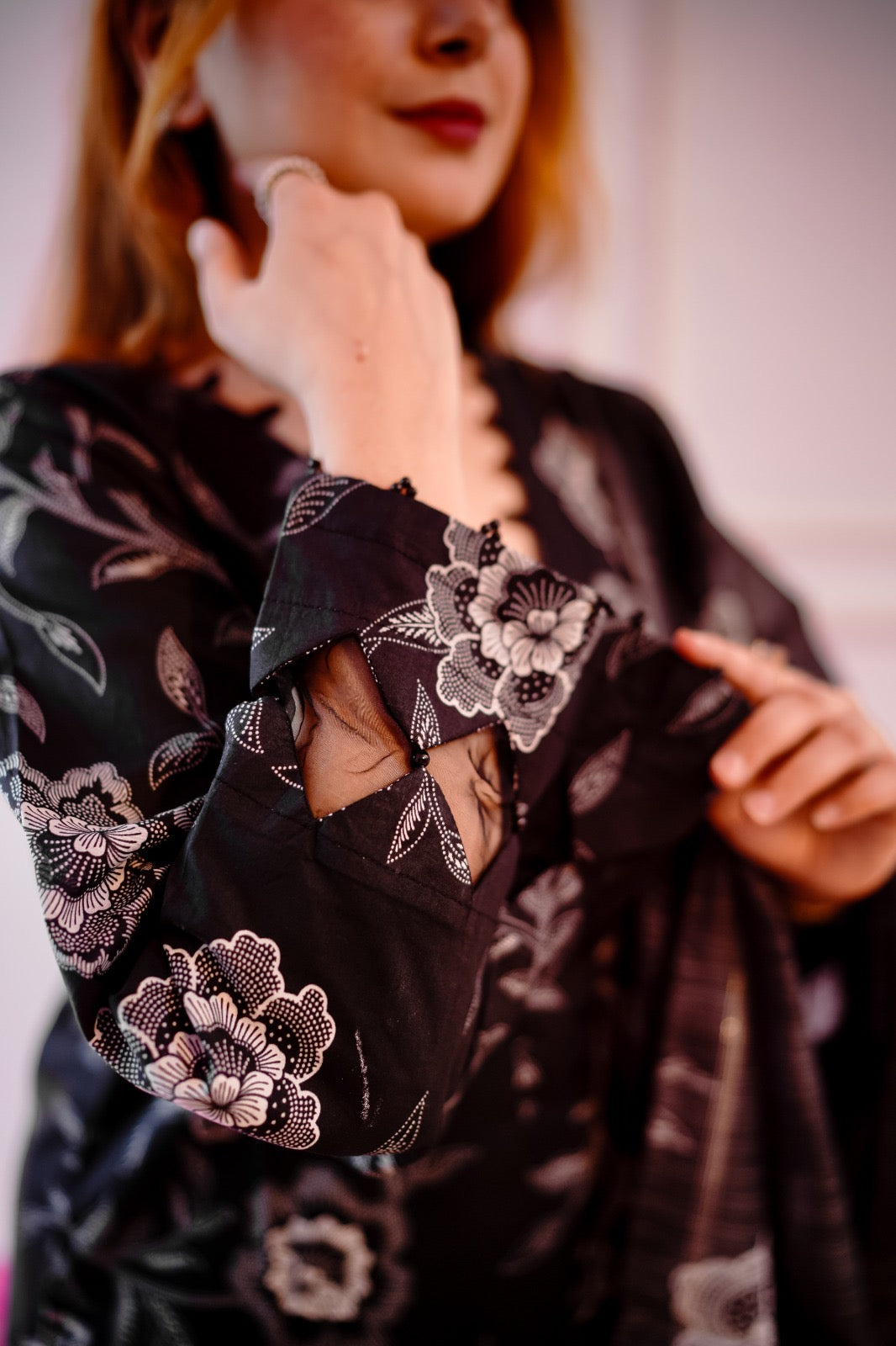 Elegant Black Lawn 3-Piece  Embroidered Shirt with Manaar Printed Dupatta