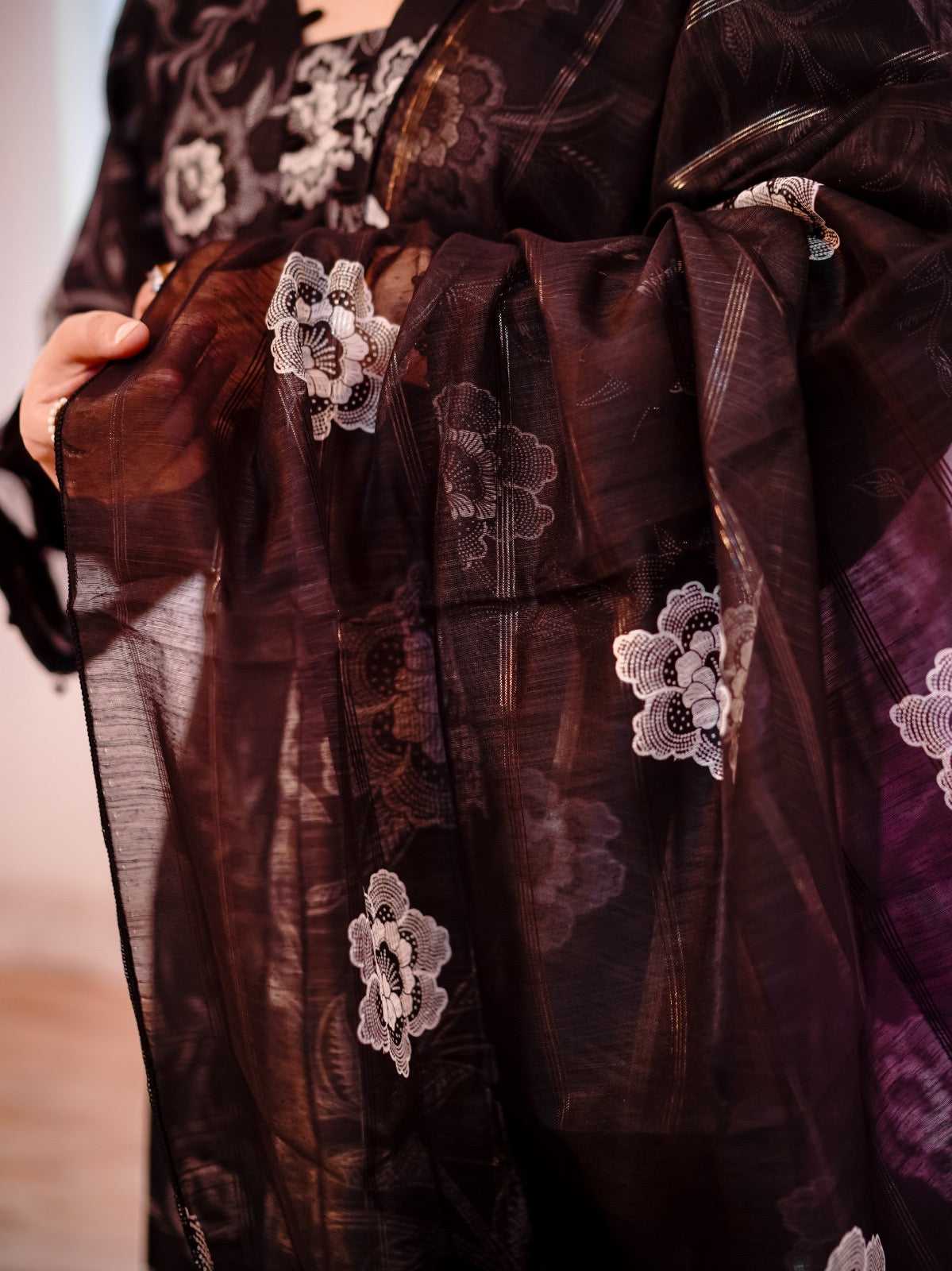 Elegant Black Lawn 3-Piece  Embroidered Shirt with Manaar Printed Dupatta