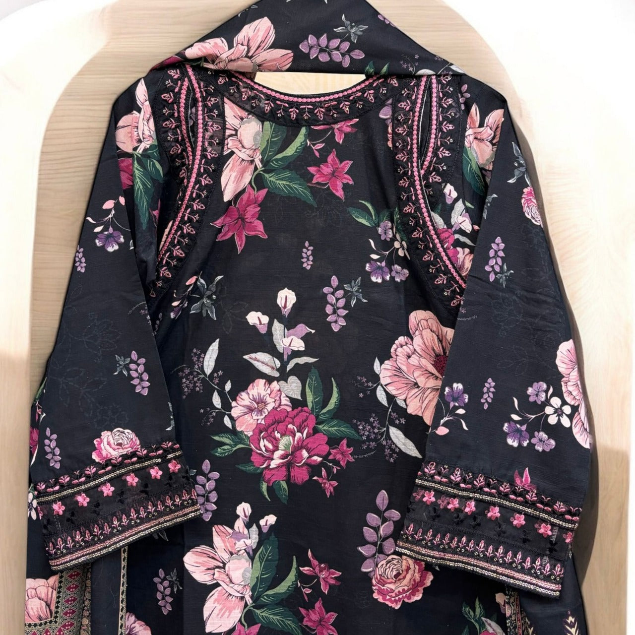 Embroidered Cut-Shoulder Lawn Suit with Manaar Dupatta