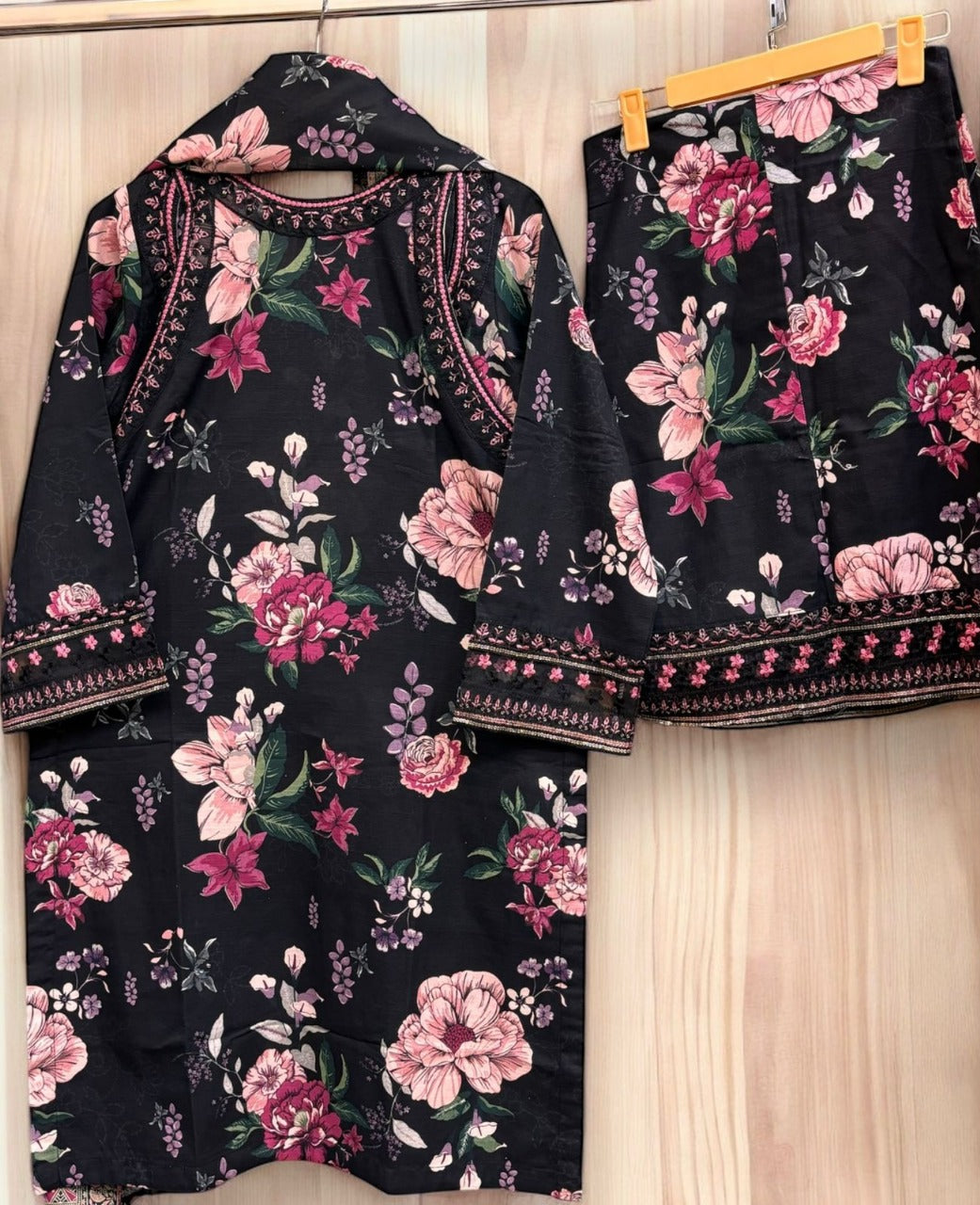 Embroidered Cut-Shoulder Lawn Suit with Manaar Dupatta