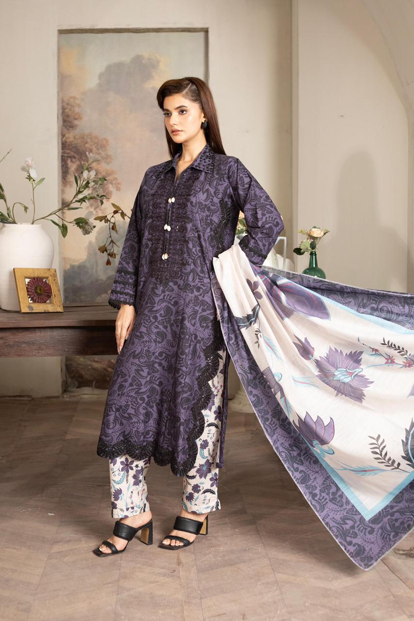 Deep purple premium khaddar with floral embroidery, sequin work & Manaar printed dupatta - Silk Rang