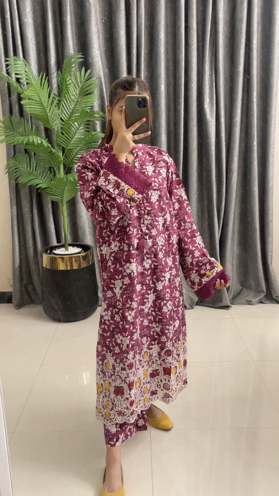 Chikankari Lawn 2-Piece Suit with Embroidered Details