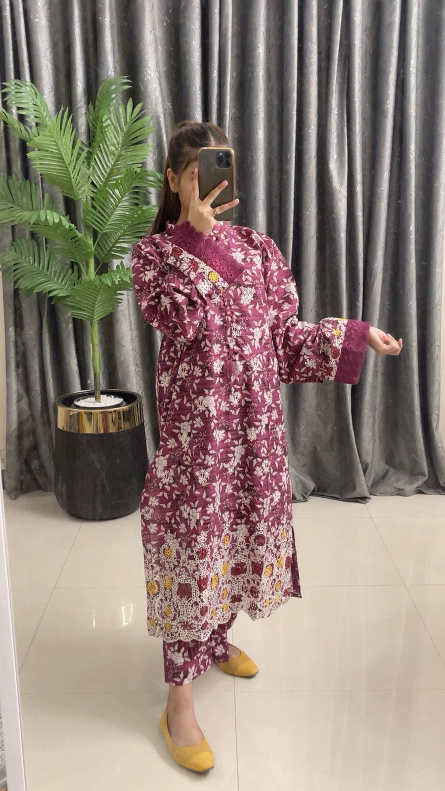 Chikankari Lawn 2-Piece Suit with Embroidered Details