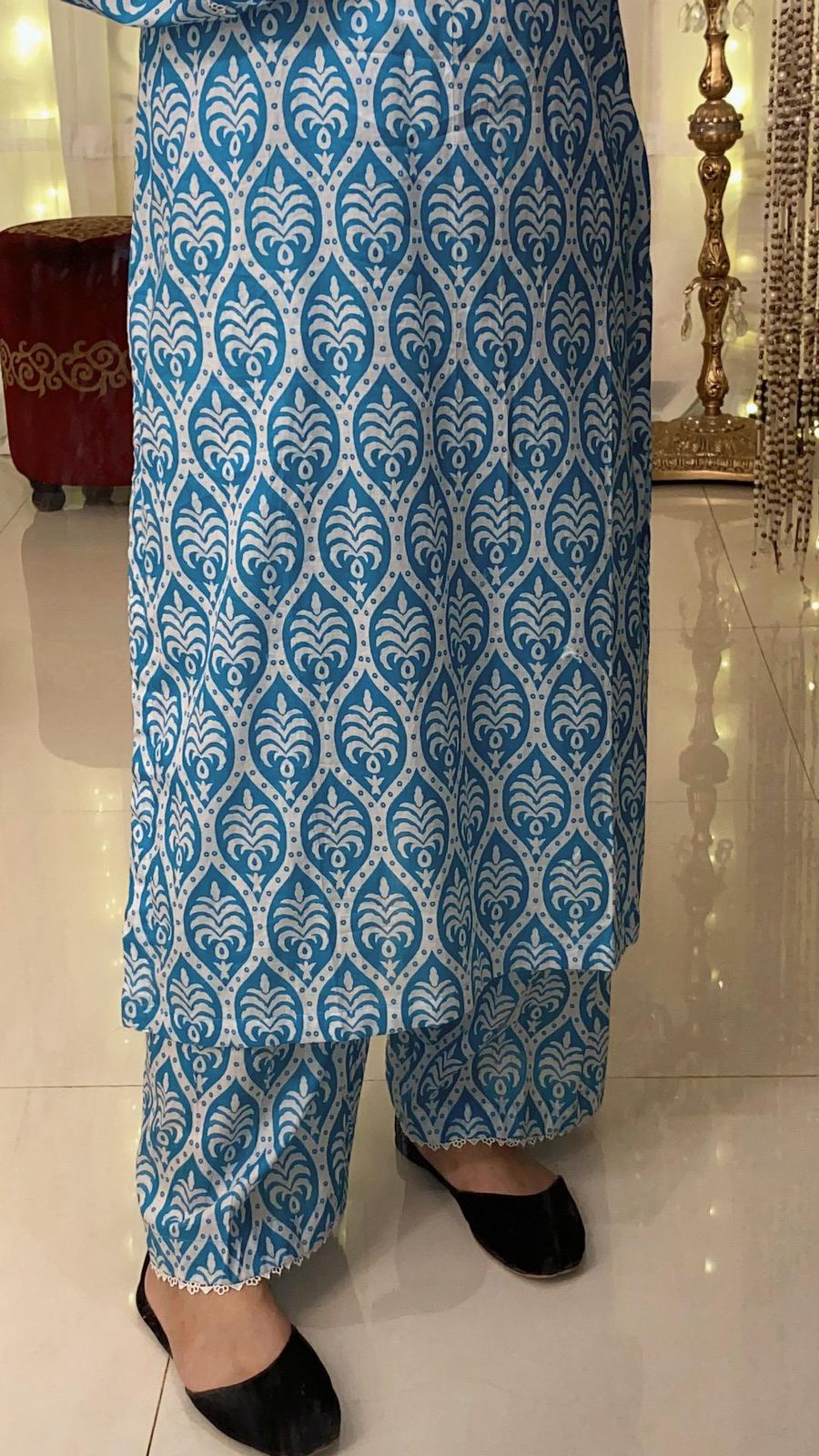 Trendy Lawn 2-Piece with Cut-Shoulder & Embroidered Details
