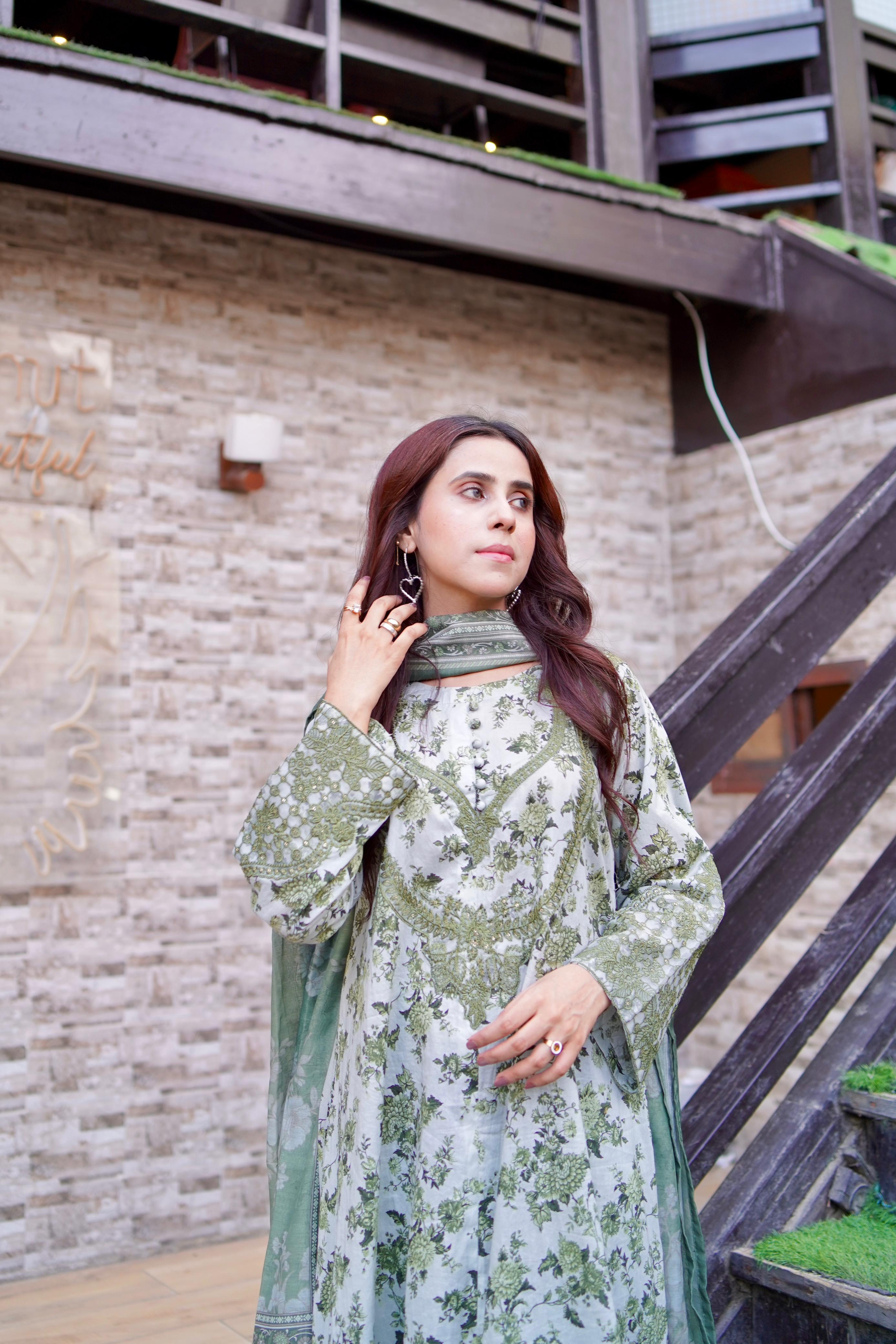 Green Embroidered Lawn Long Frock 3Pc with Loose Fit Trouser & Printed Manaar Dupatta