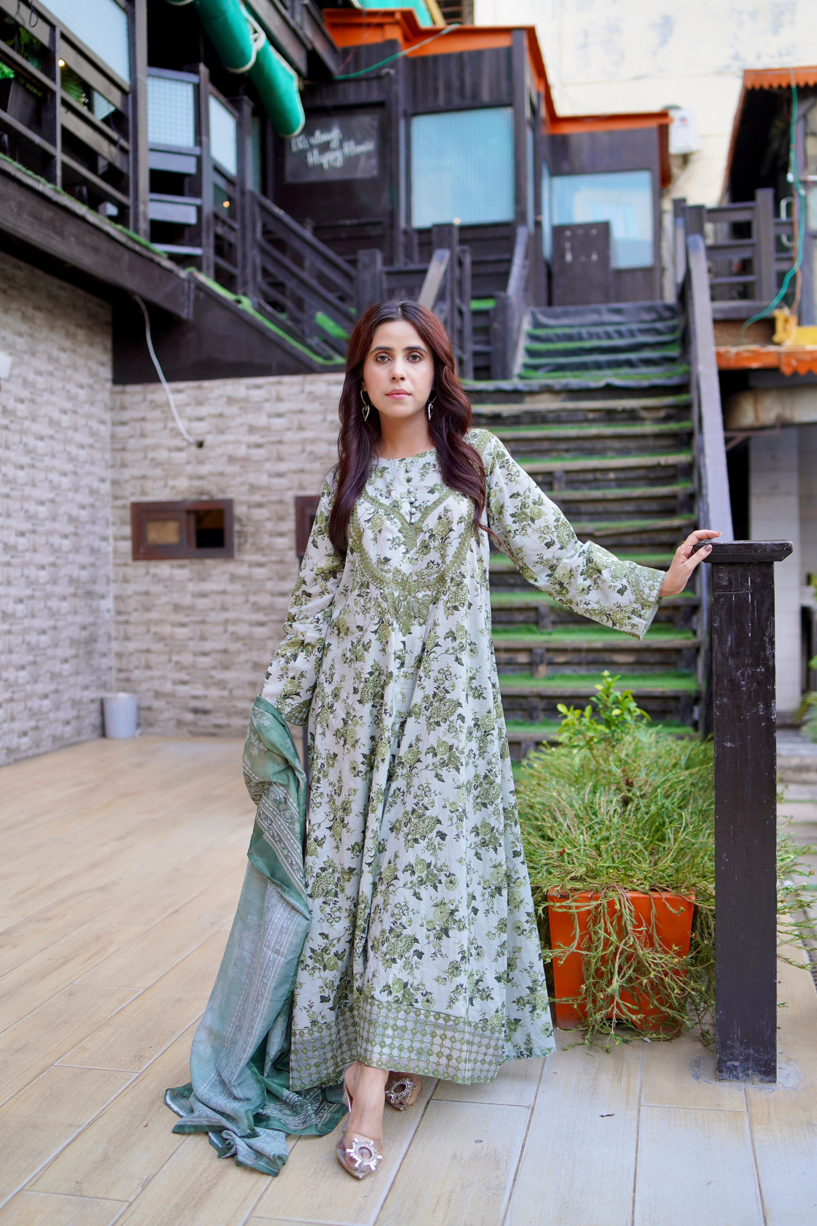 Green Embroidered Lawn Long Frock 3Pc with Loose Fit Trouser & Printed Manaar Dupatta