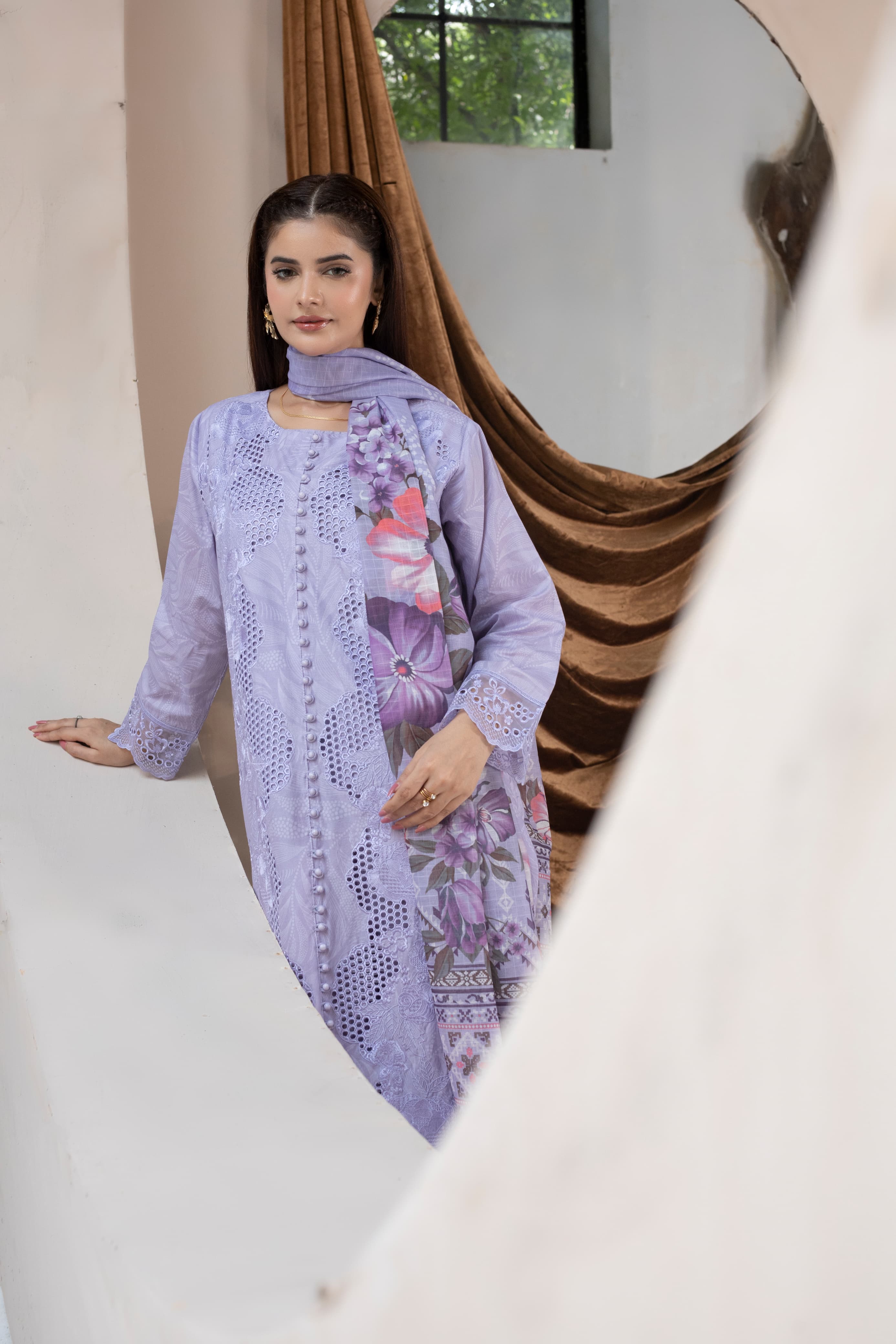 Lawn Cotton Chikankari Embroidered 3-Piece Set with Manaar Dupatta