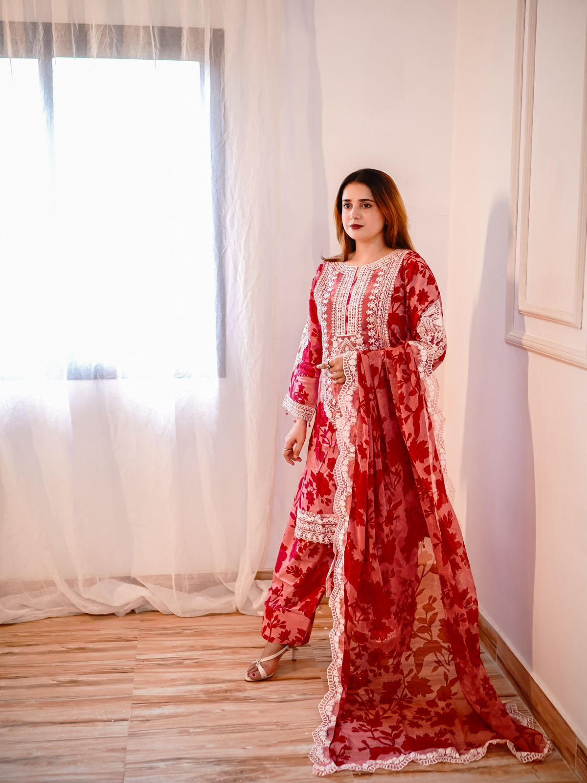 Luxury Red Embroidered Lawn 3Pc with Short Shirt, Farshi Shalwar & Chiffon Dupatta - Silk Rang