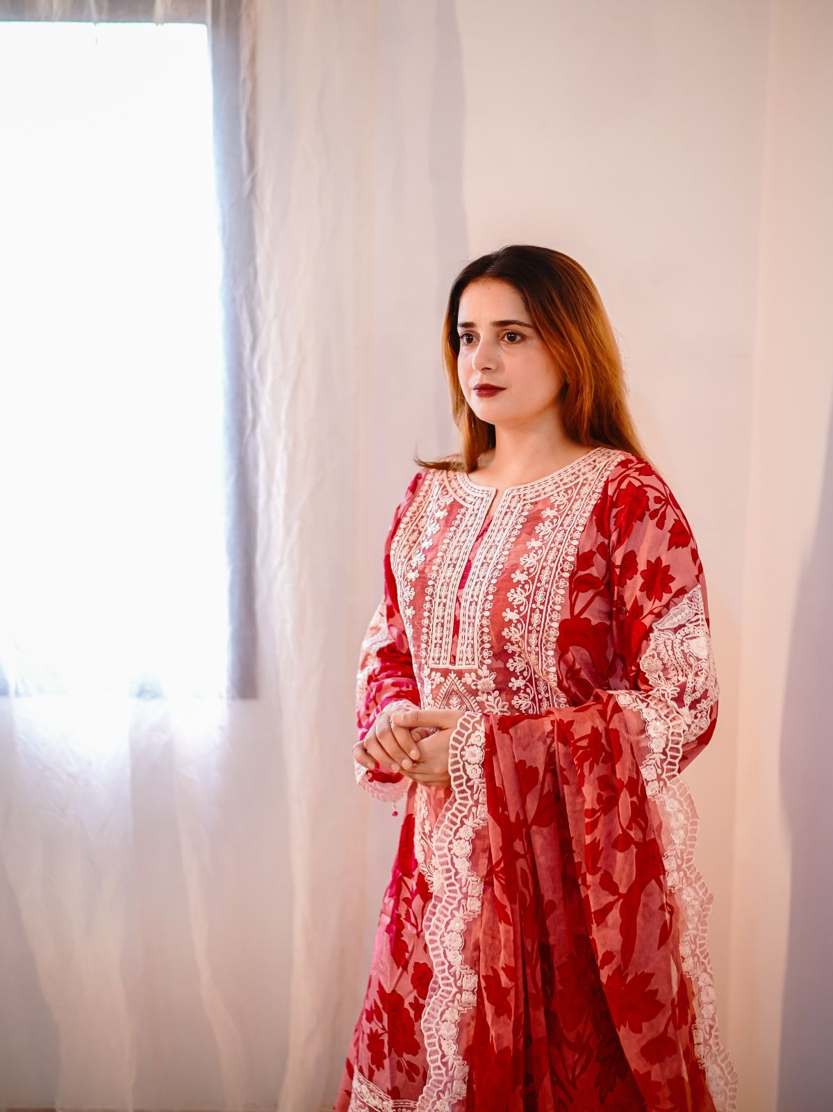 Luxury Red Embroidered Lawn 3Pc with Short Shirt, Farshi Shalwar & Chiffon Dupatta - Silk Rang