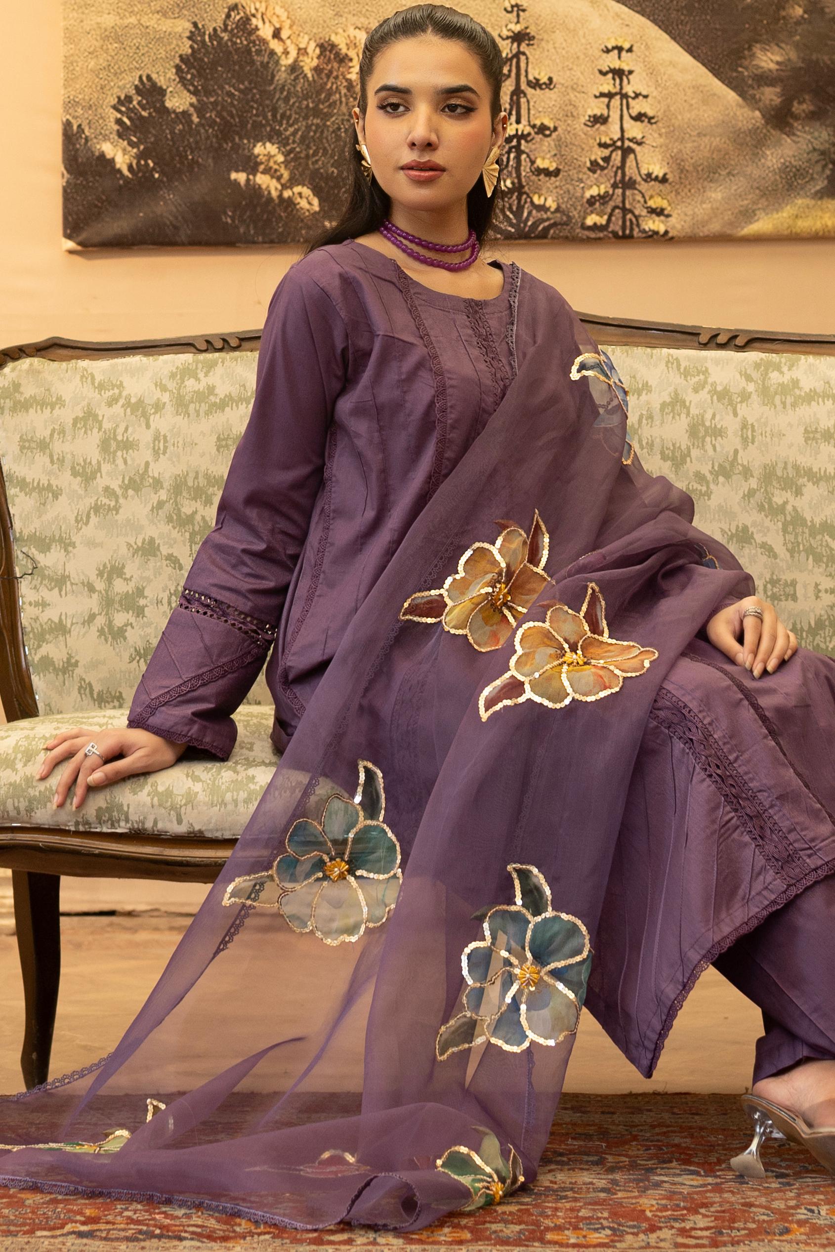 Plum Purple 3Pc Khaddar Dress with Lace Work Shirt, Trousers & Organza Dupatta - Silk Rang
