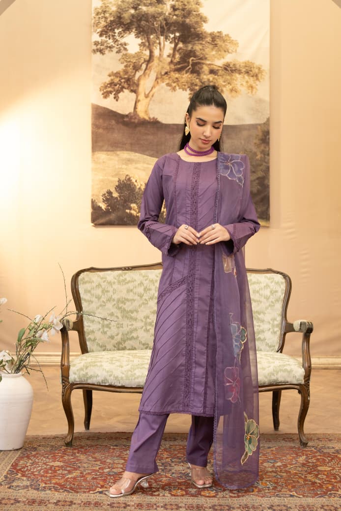 Plum Purple 3Pc Khaddar Dress with Lace Work Shirt, Trousers & Organza Dupatta - Silk Rang