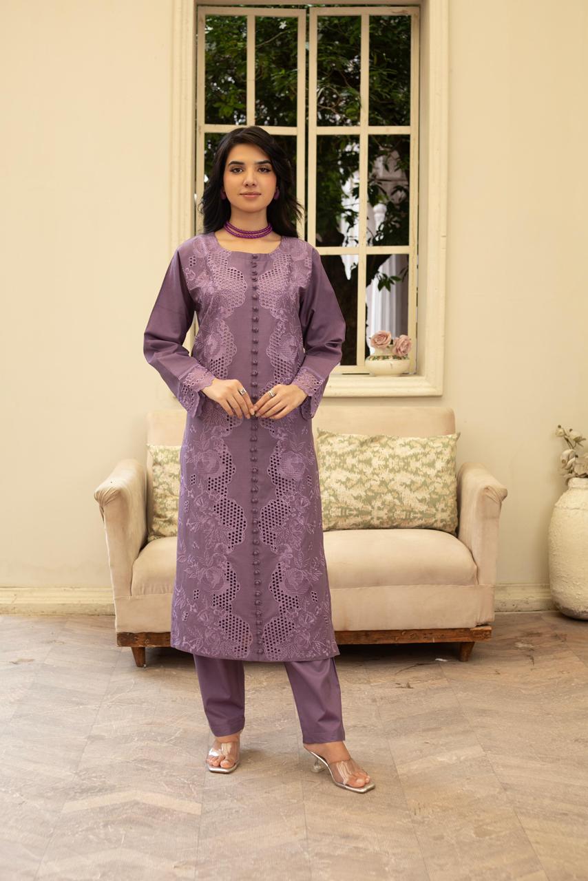 Purple Khaddar Embroidered 3Pc Suit with Chickenkari, Loose Fit Trouser & Printed Dupatta - Silk Rang
