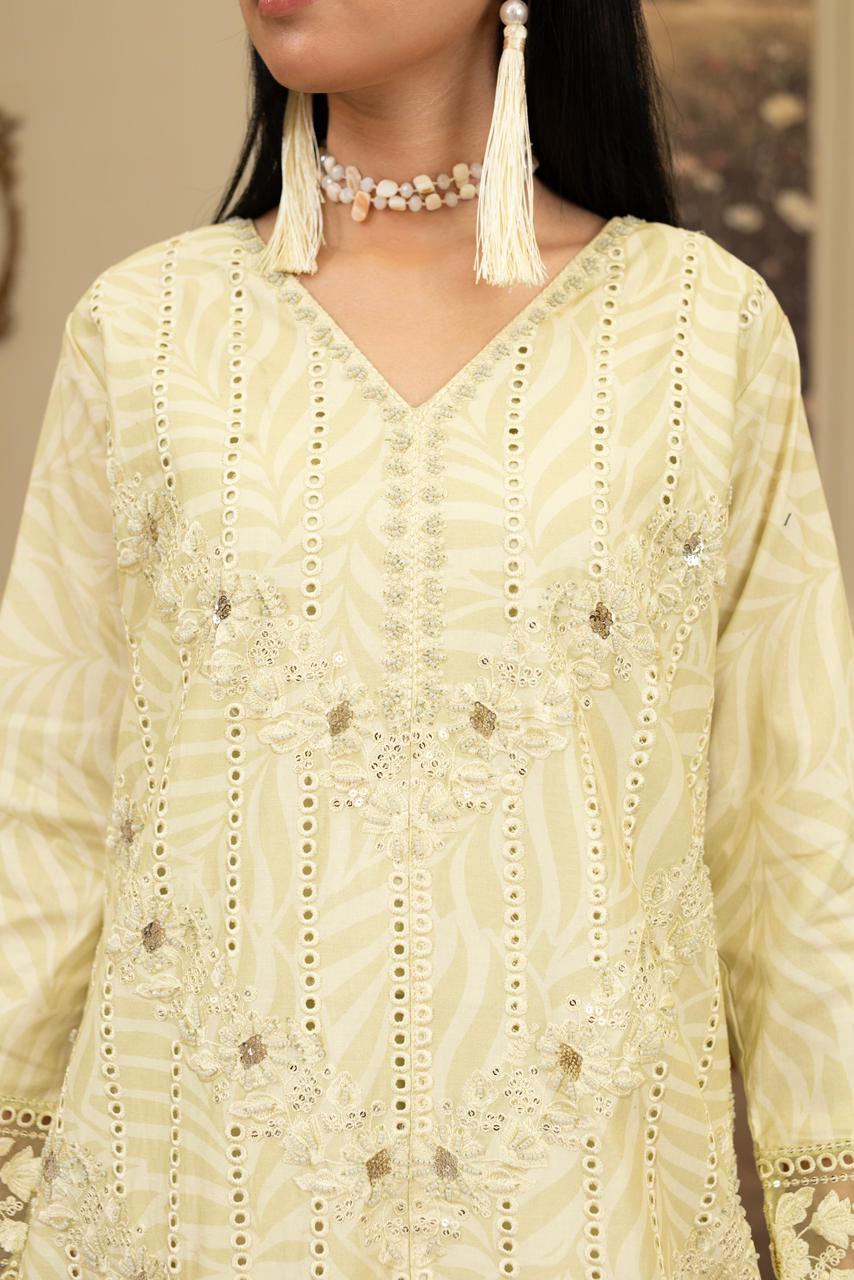 Chickenkari Khaddar 3Pc with Motidana Handwork, Loose Fit Trouser & Manaar Printed Dupatta - Silk Rang