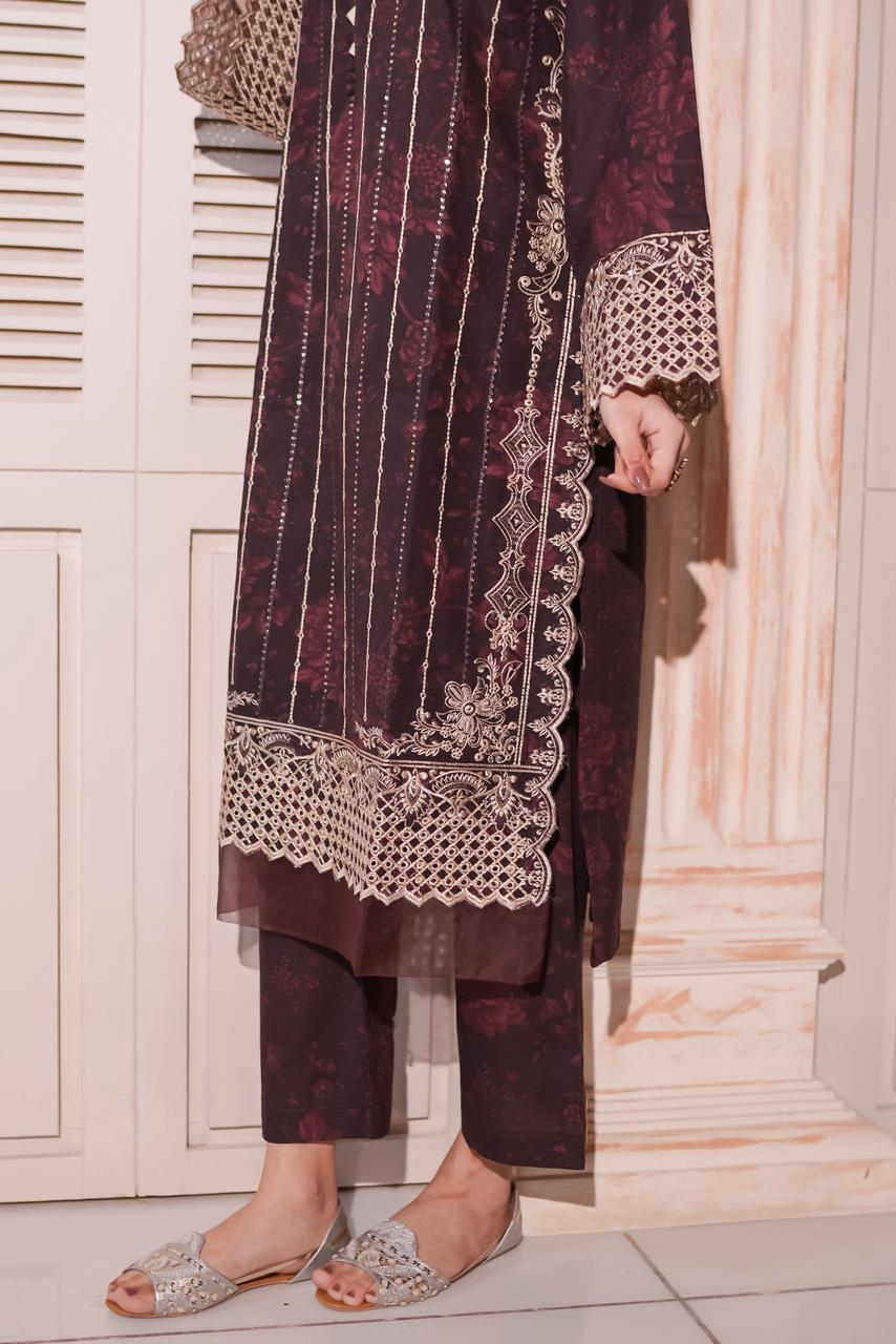 Maroon Embroidered Khaddar 3 Piece Suit