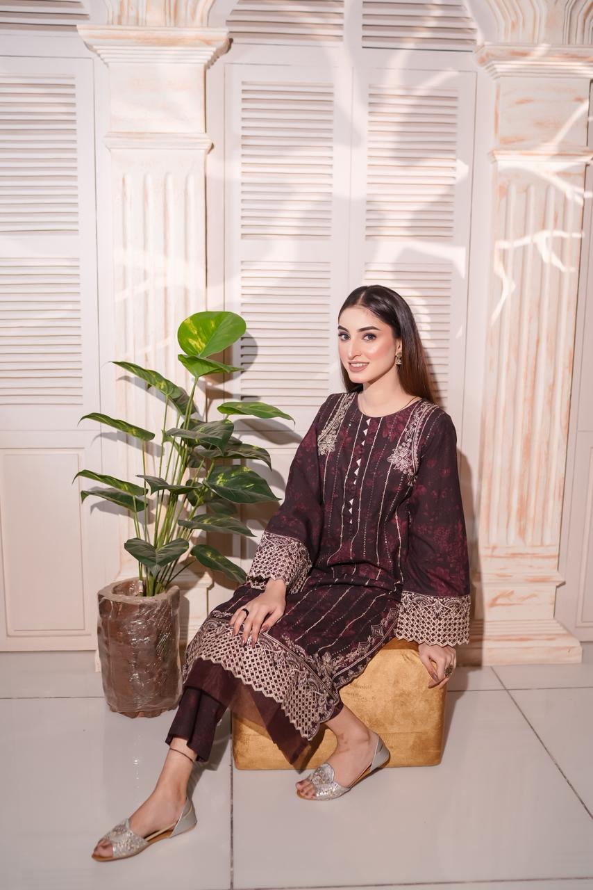 Maroon Embroidered Khaddar 3 Piece Suit