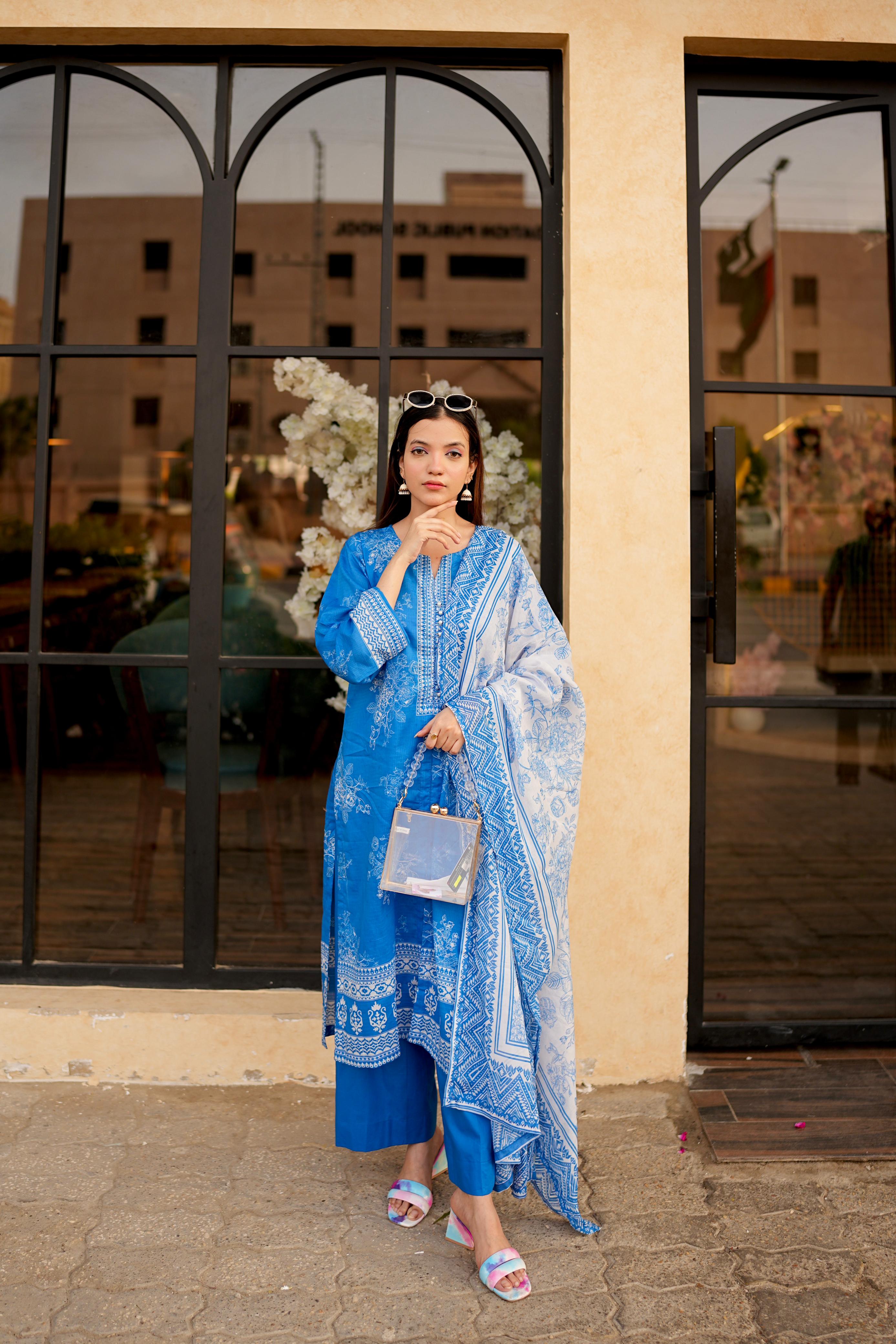 Doria Lawn 3-Piece Suit with Embellished Neck & Printed Dupatta