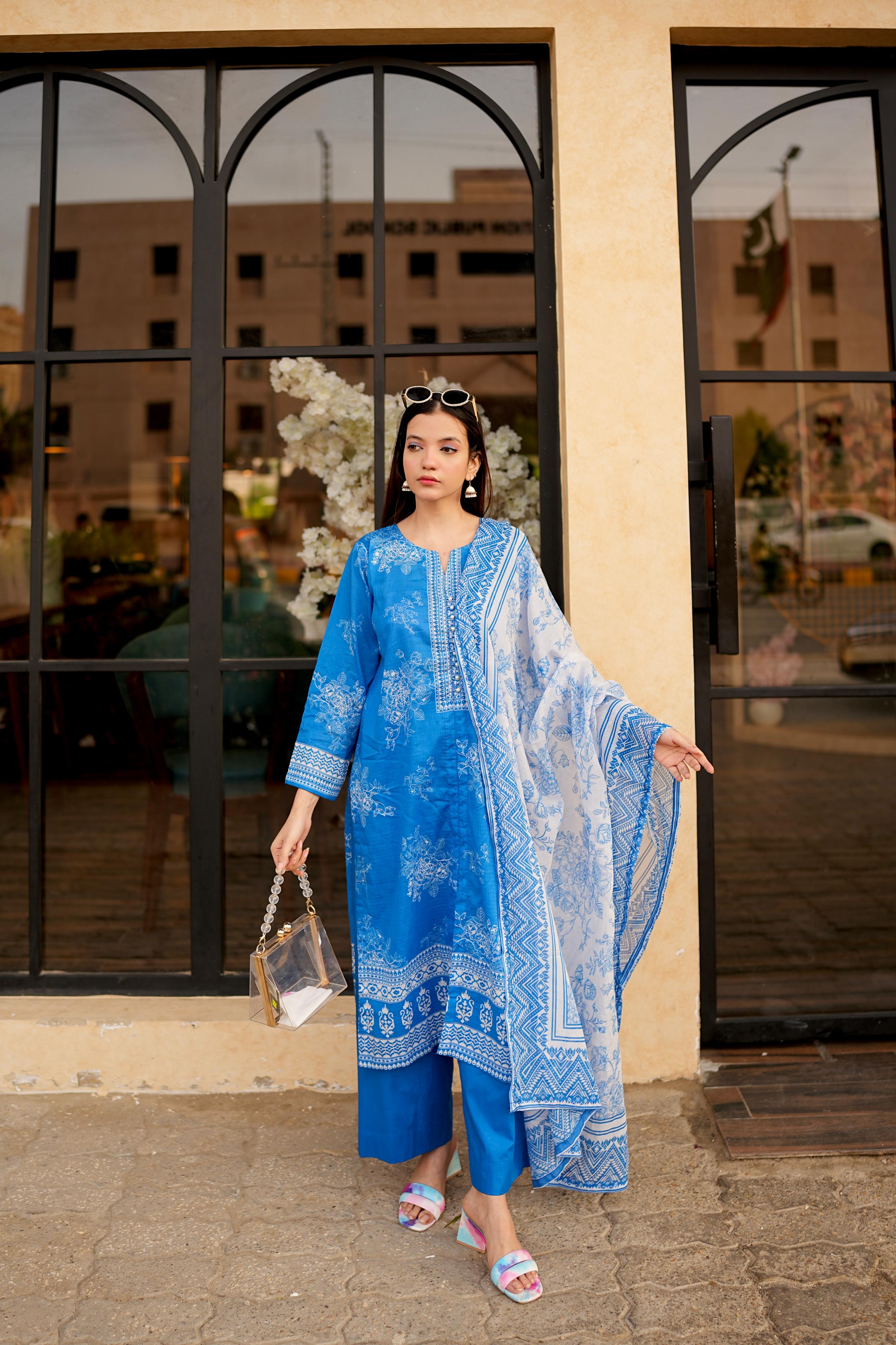 Doria Lawn 3-Piece Suit with Embellished Neck & Printed Dupatta